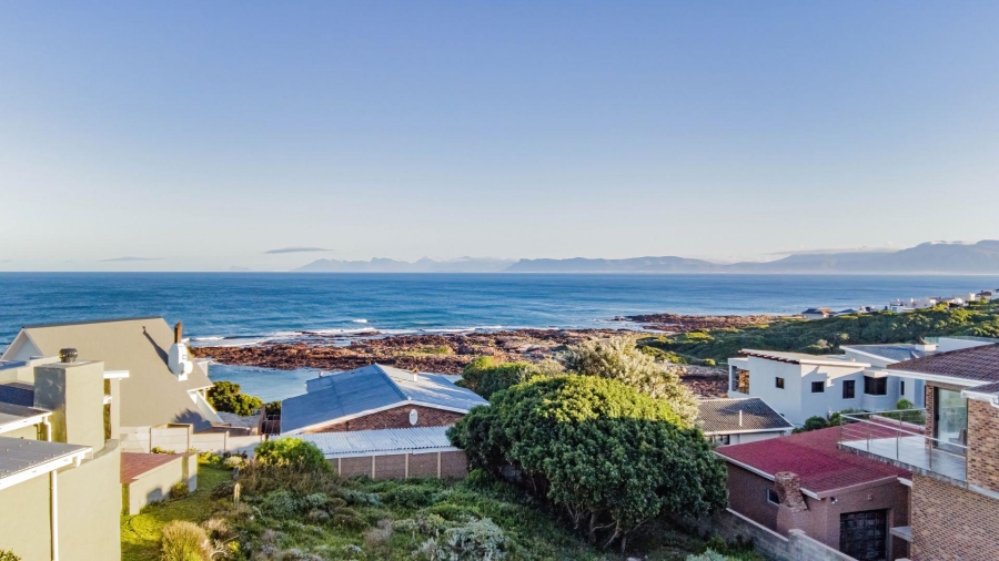 3 Bedroom Property for Sale in De Kelders Western Cape